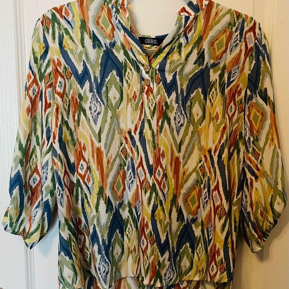 CURE Multicolored Relaxed Blouse with Mandarin Collar